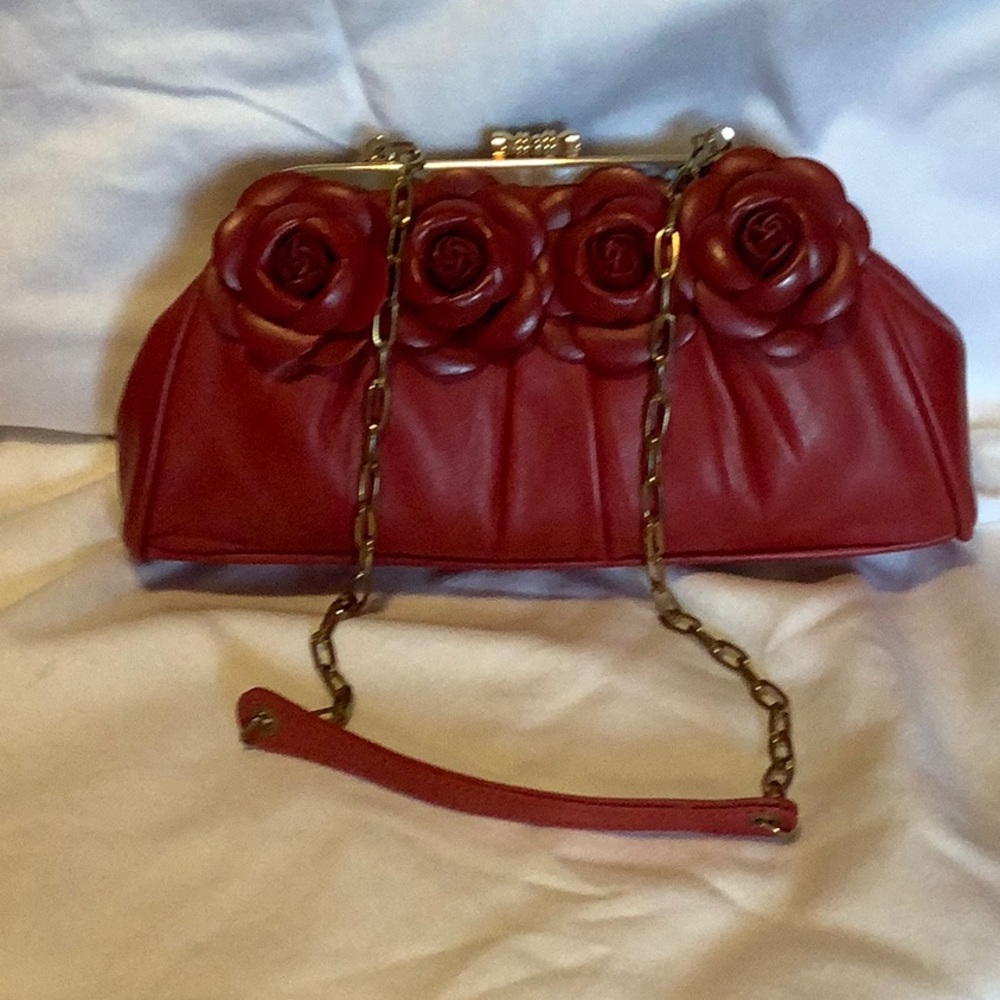 New Clever Carriage leather bag